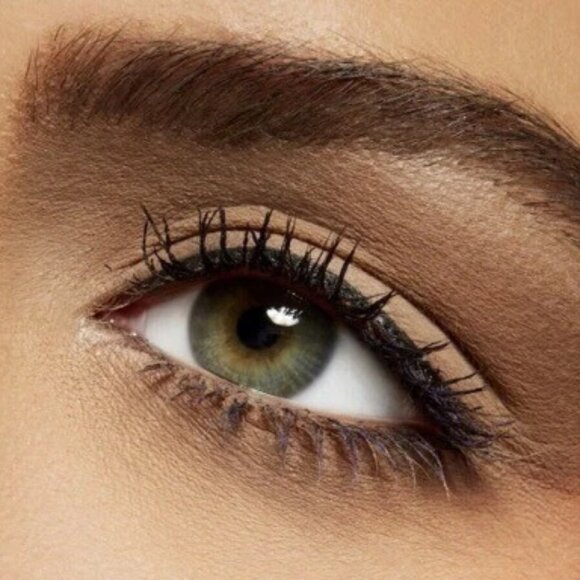 New in Box MAC Eye Shadow Pro Palette Refill Pan shade Omega 0.05oz/1.5g - Picture 5 of 5